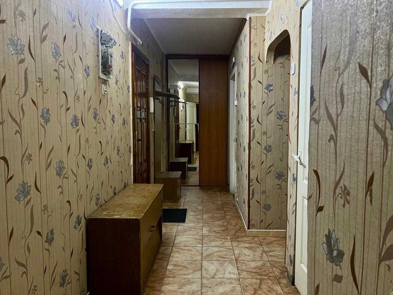 Квартира Эконом-Класса Возле Метро Левобережная Κίεβο Εξωτερικό φωτογραφία